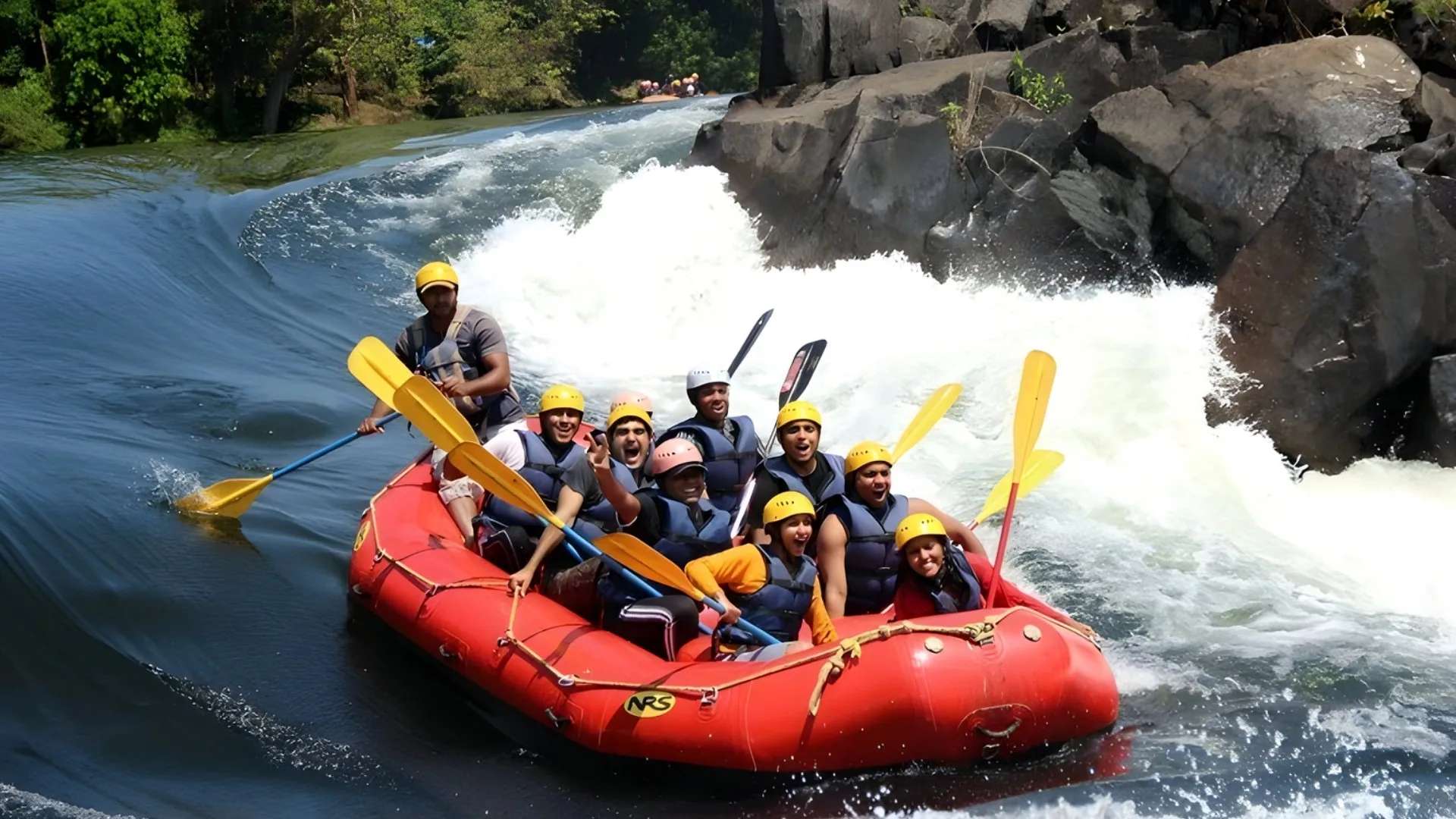 Dandeli’s Whitewater Rafting and Jungle Offsite
